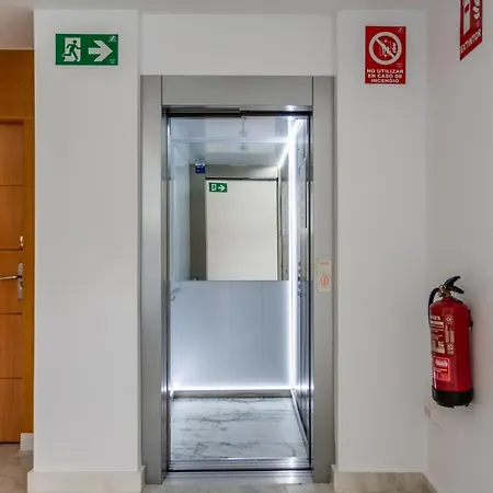 El Tujjar 3*