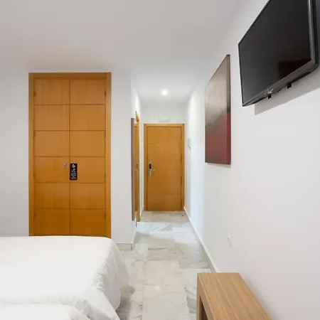 El Tujjar Hotell 3*