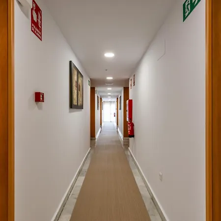 Hotell El Tujjar Los Barrios